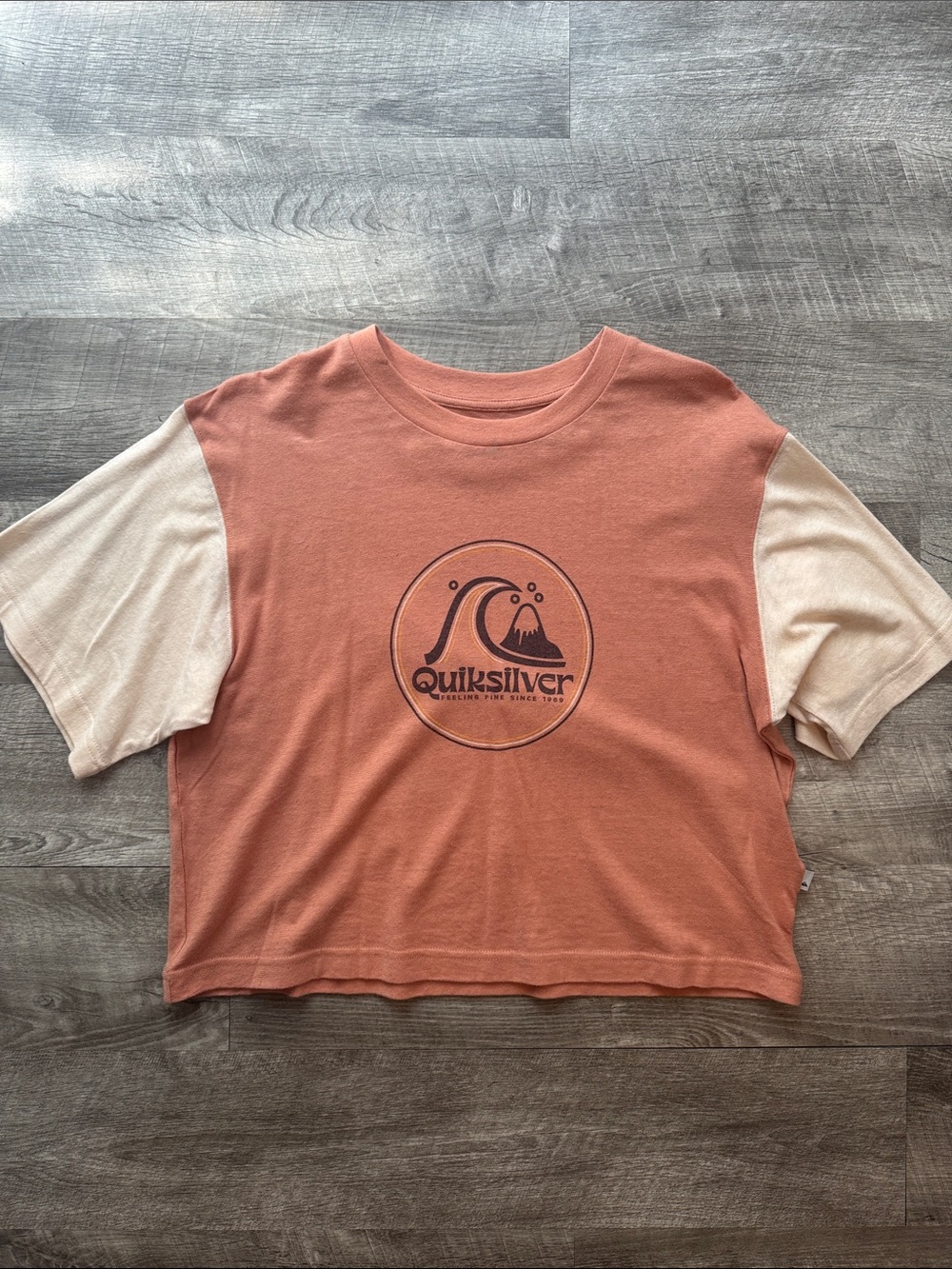 quiksilver tee